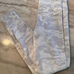 LuluLemon high rise white camo leggings size 4